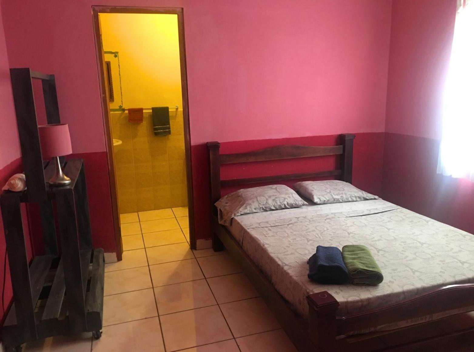 Hostel ボカ・チカ エクステリア 写真